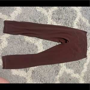 Lululemon brown leggings (like new)